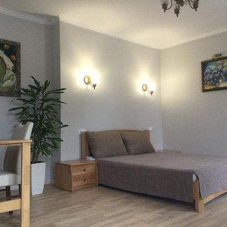 Apartment Kvitka Lviv Kültér fotó