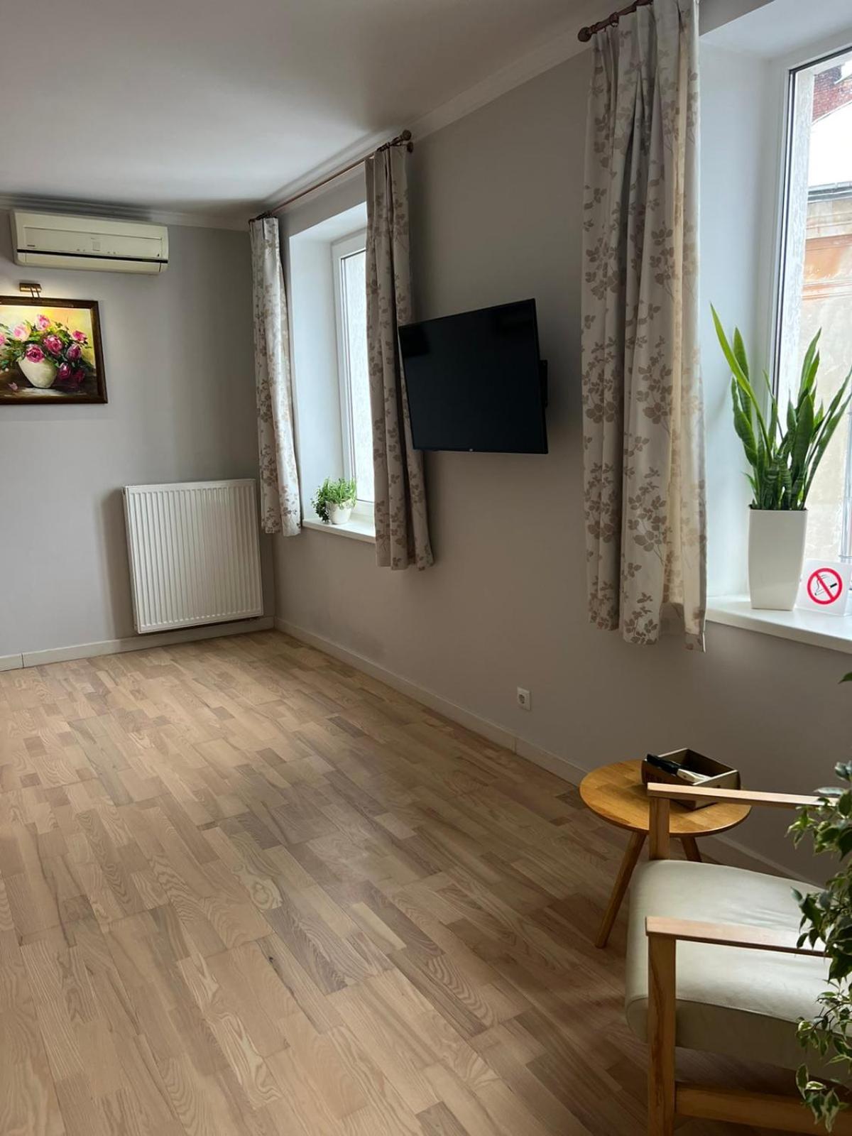 Apartment Kvitka Lviv Kültér fotó